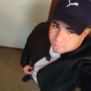 Meet your Posher, Antonio